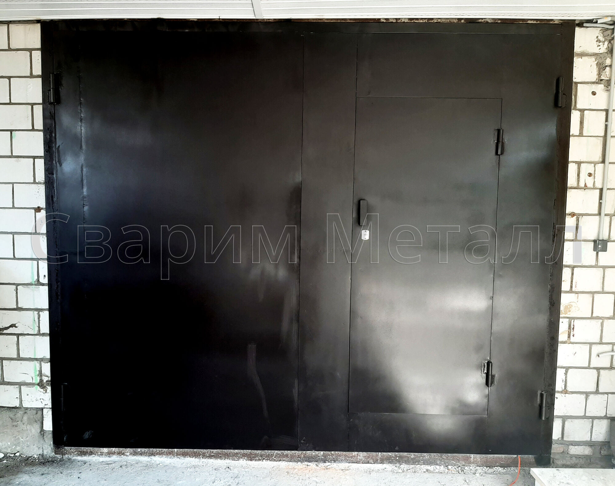 Ворота в гараж, из металла, 2500*2500, цвет черный