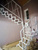 Лестница на ломаном зигообразном косоуре, металлическая, внутренняя, цвет белый #7