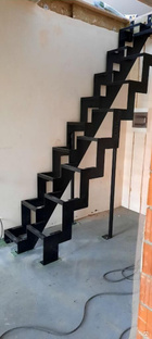 Лестница с гусиным шагом, из металла, внутренняя, цвет черный #1