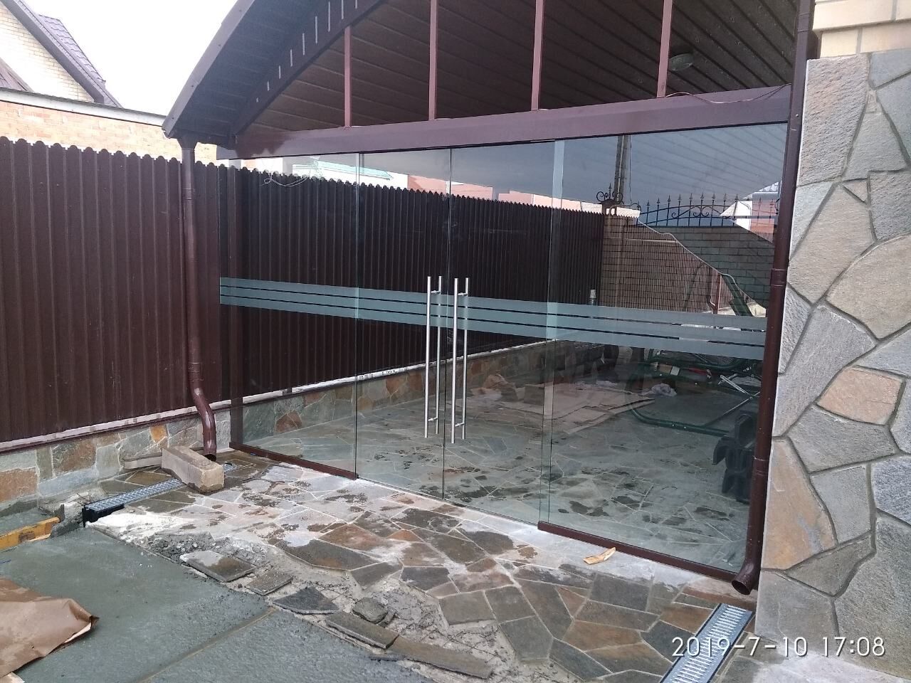 Раздвижные подвесные перегородки из стекла 2x3 м