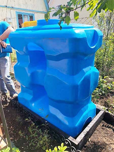Накопительная пластиковая емкость для воды на 1500 л для помещений, прямоугольная #1