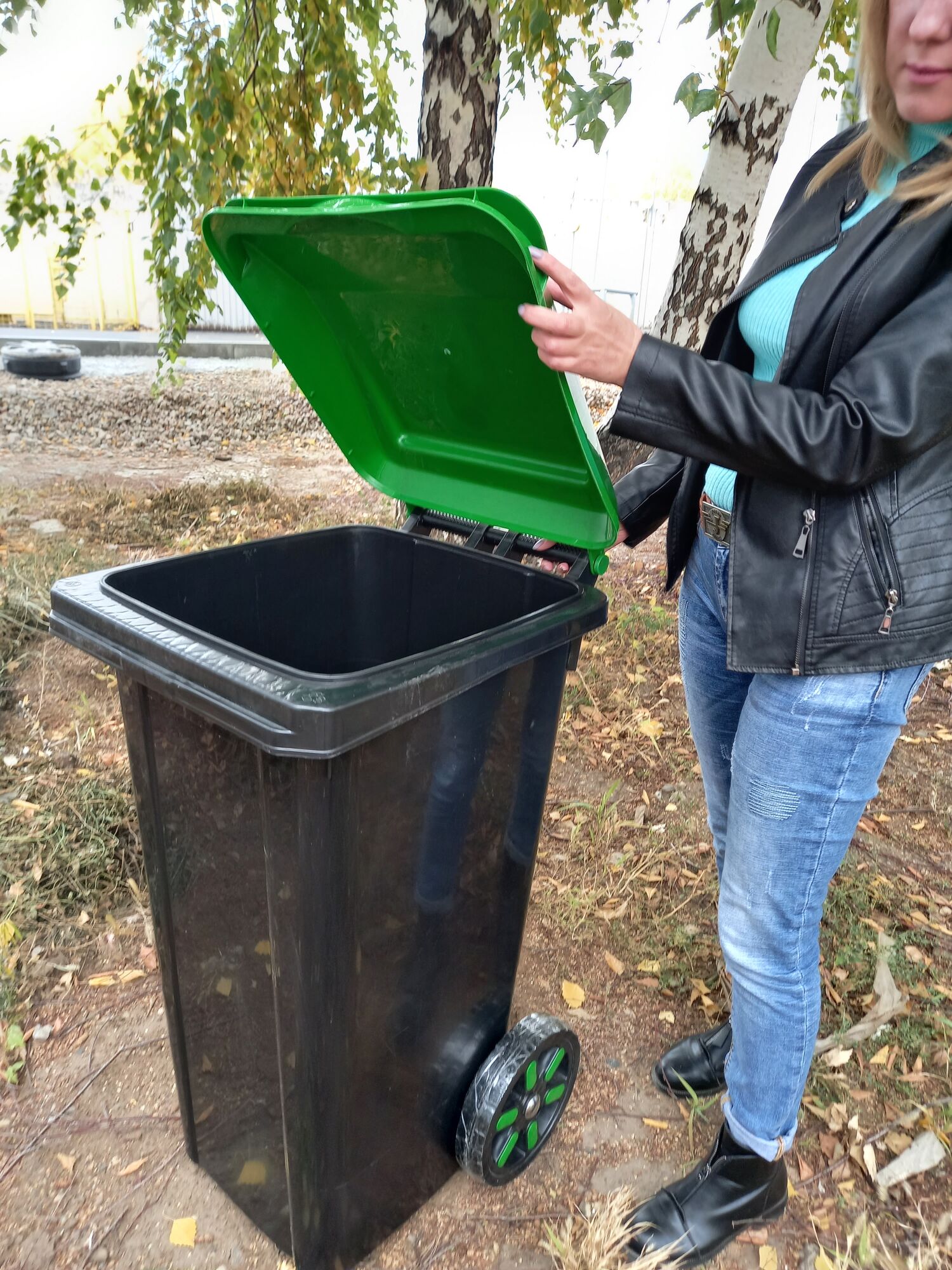 Купить контейнер для мусора пластиковый - мусорные баки пластиковые