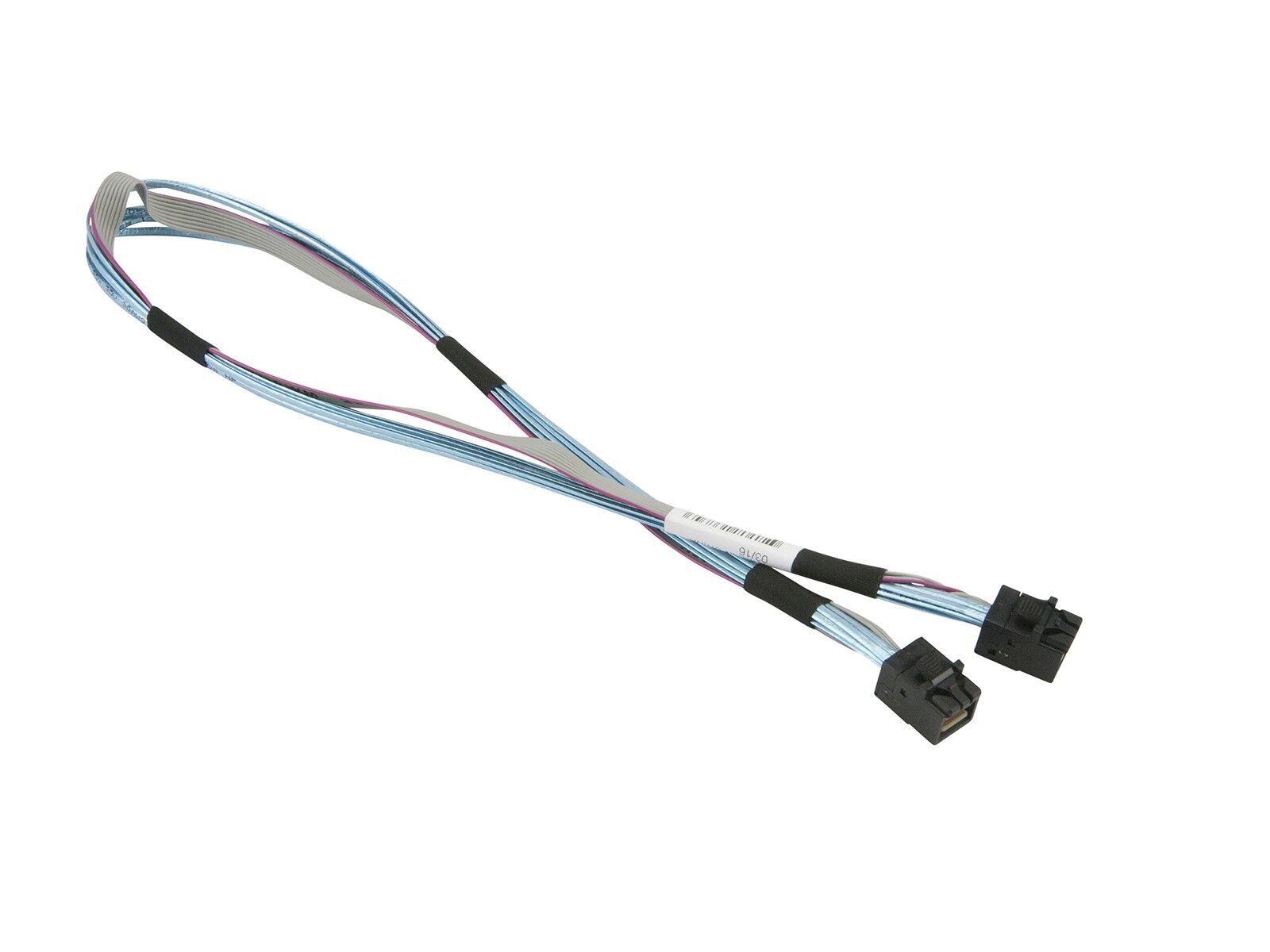 Интерфейсный кабель Supermicro Интерфейсный кабель Supermicro CBL-SAST-0532 Вилки кабеля SFF8643 Длина кабеля 0.5м.