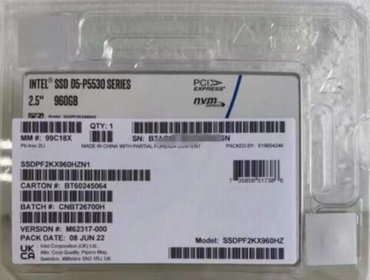Накопитель SSD Intel Intel D5-P5530 SSDPF2KX960HZN1/PCIe 4.0 x4 (U.2)/960GB /Скорость чтения 5500МБайт/с Скорость записи