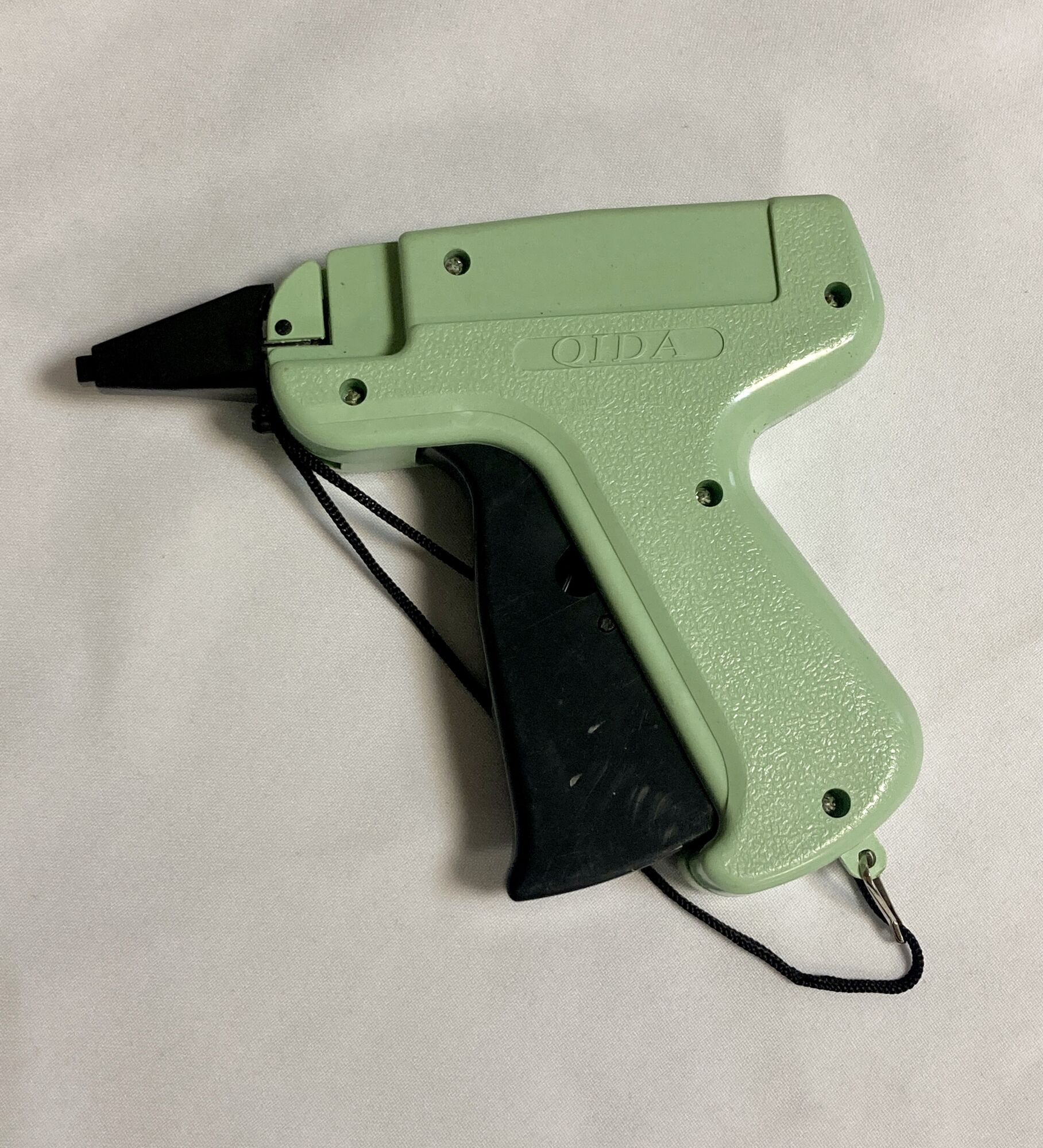 Этикет-пистолет пластик 2