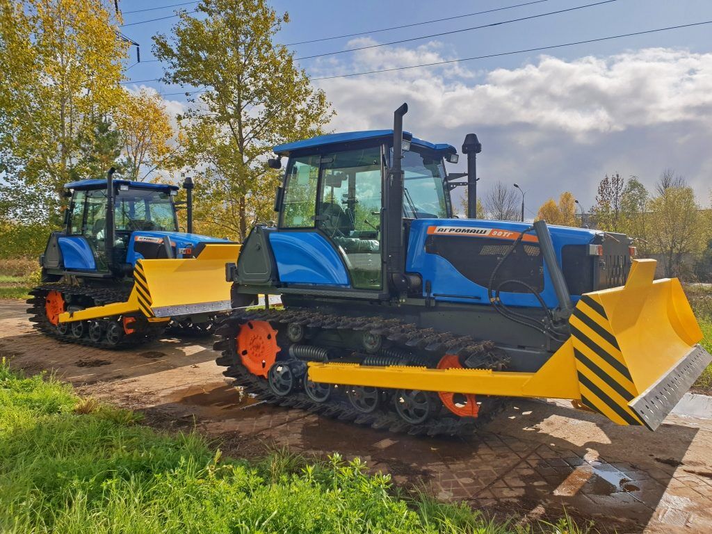 Гусеничный трактор Агромаш-90ТГ 2049М аналог ДТ-75 3